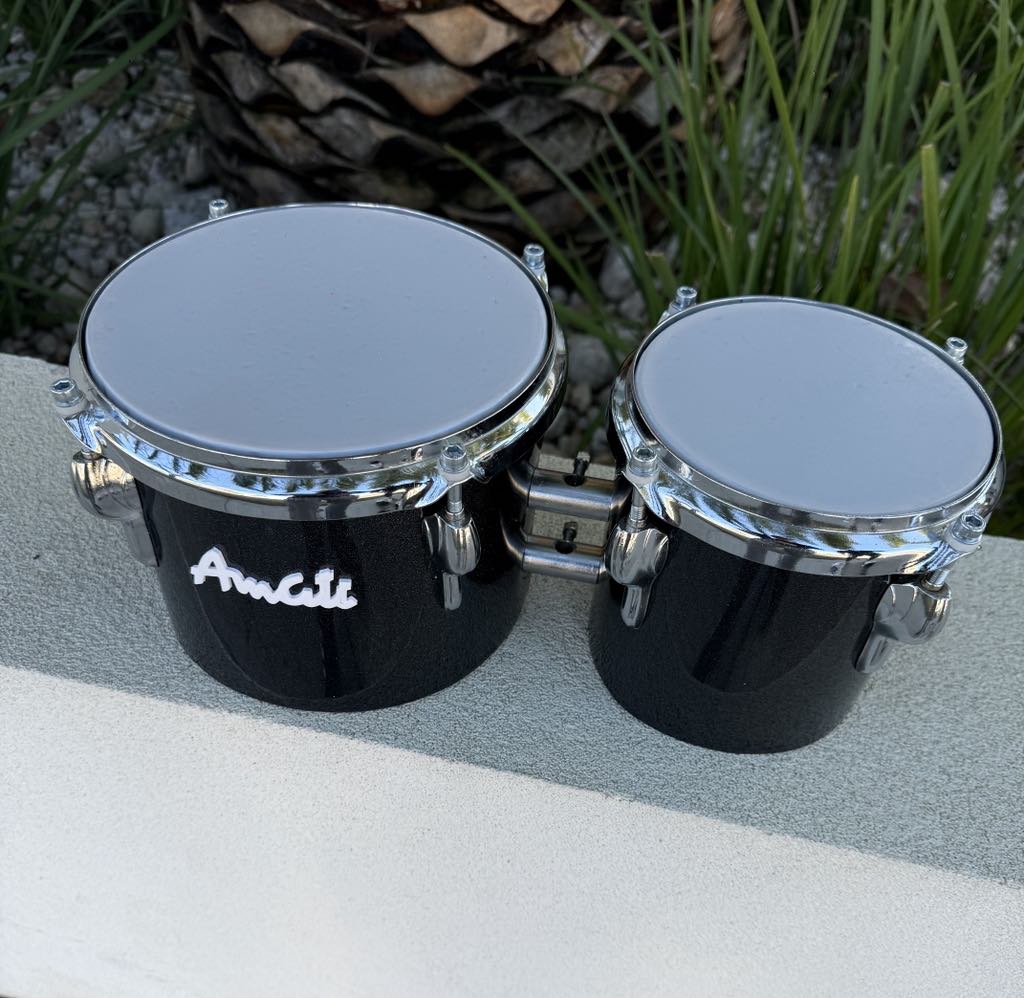 Vintage Amati Kraslice Bongos