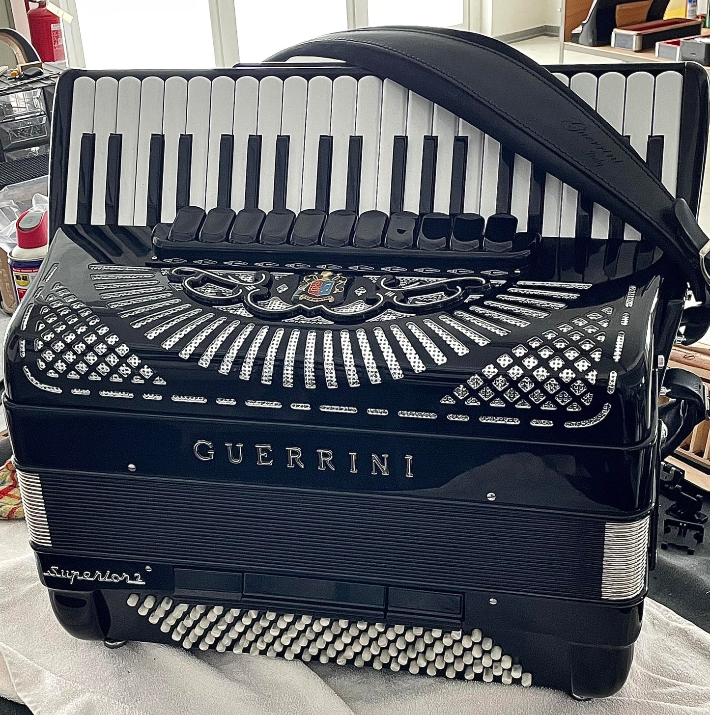 GUERRINI SUPERIOR 2 PIANO ACCORDION